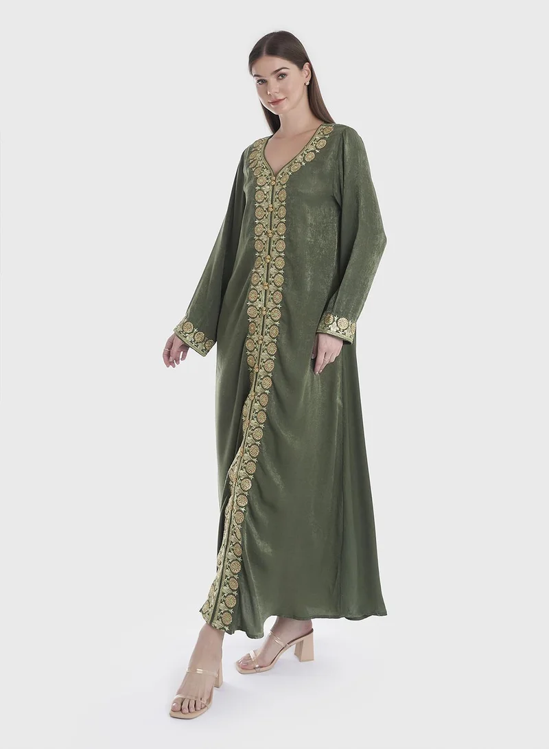 KASHKHA Magrabi Style Jalabiya with Centre Panel Zari and Stone