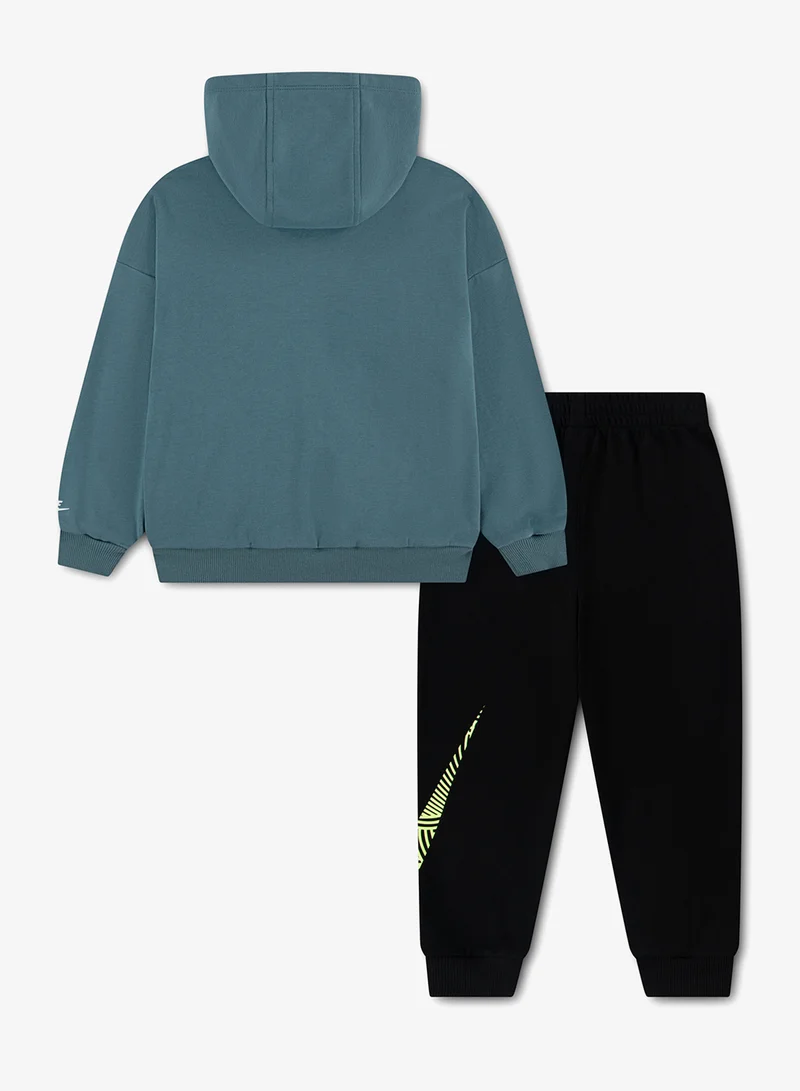 نايكي بدلات رياضية واسعة للأطفال