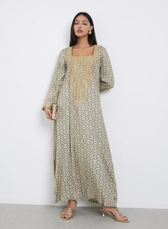 Amirah Amirah Green All Over Print Jalabiya with Embroidered Yoke