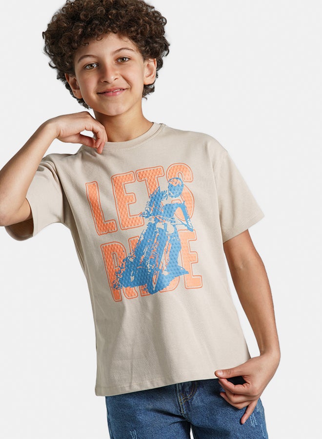 ريمينت تيشرت للاولاد برسمة هيا نركب بيج - Image 1