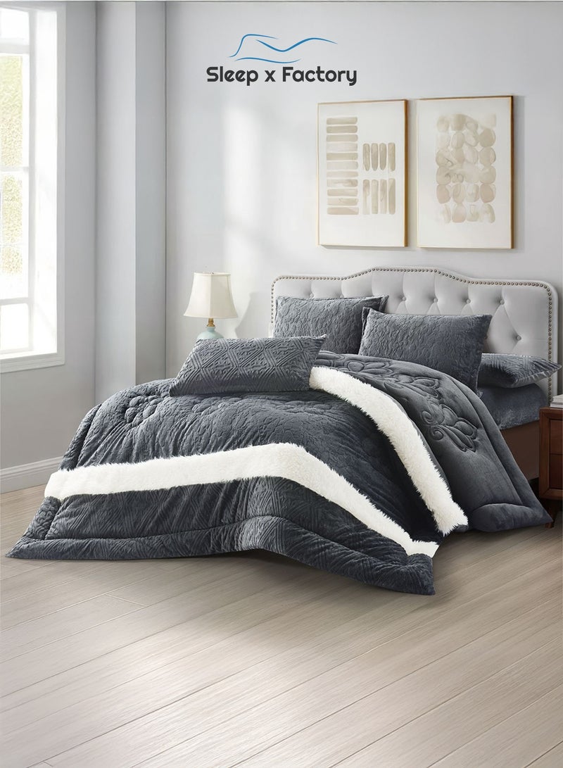 Sleep x Factory LISA 6-Piece Winter Velvet Comforter Set – King 240×260 cm - Image 1