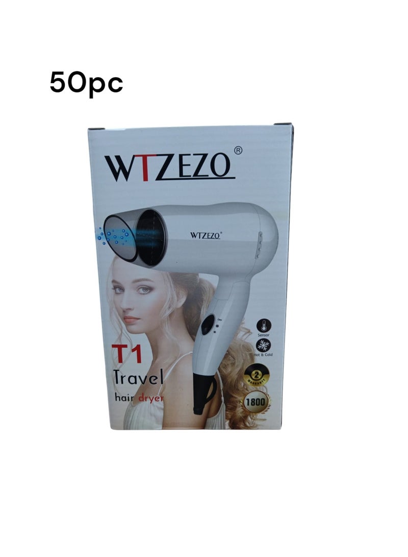 مجفف شعر قوة 1800 واط وتصميم مدمج.