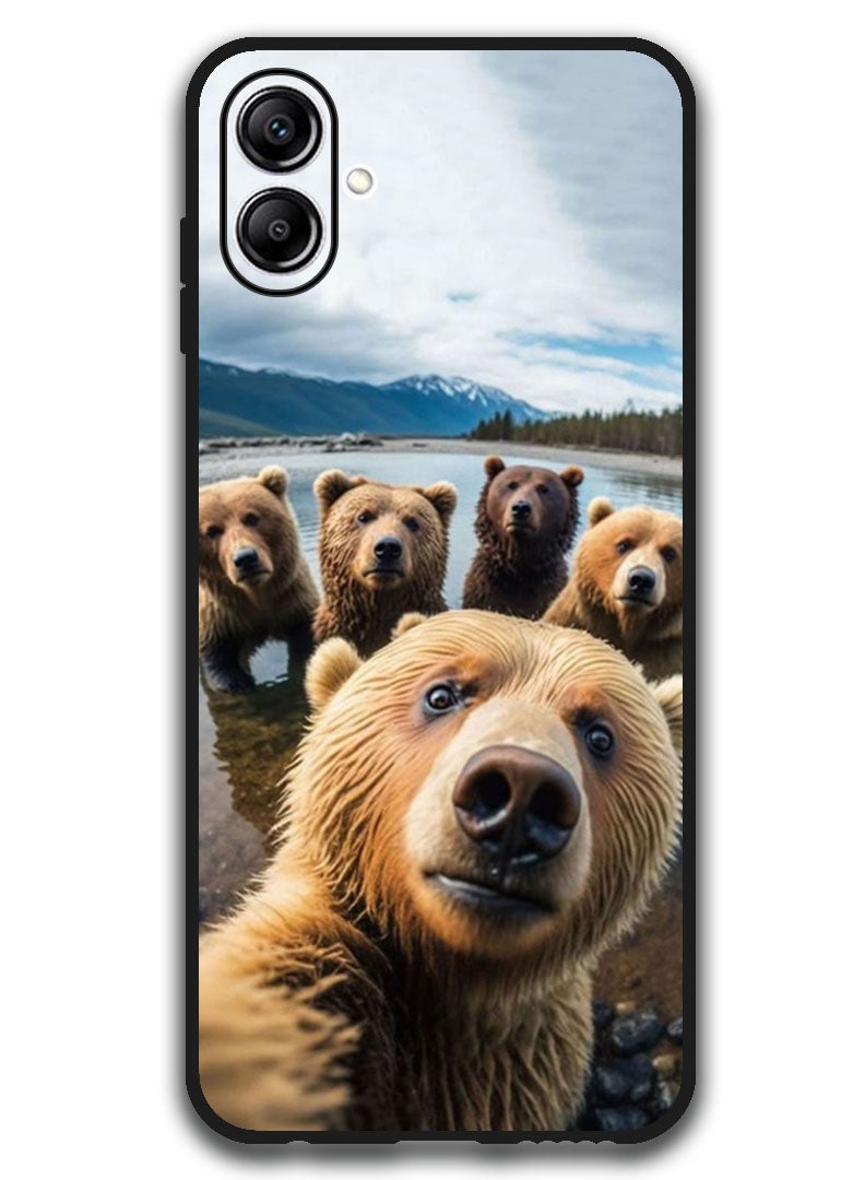 Theodor Protective Case Anti Scratch Shock Proof Bumper Cover For Samsung Galaxy A06 Bear Selfie - Image 1