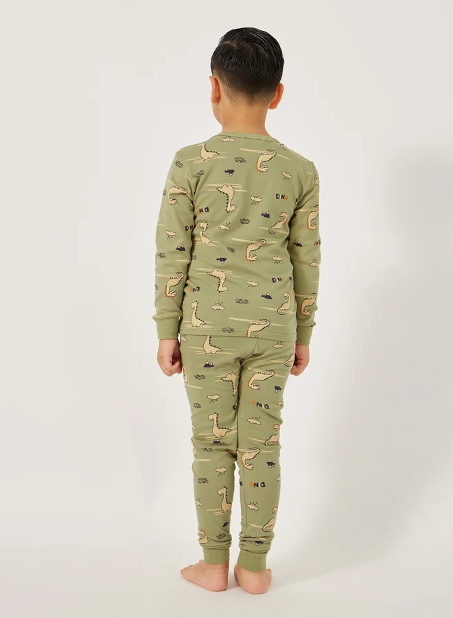 Styli Styli All-Over Print Round Neck T-Shirt and Pyjama Set