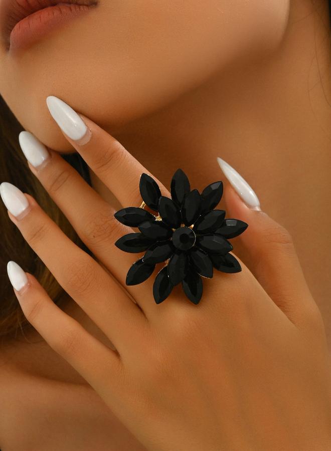 Take Two Black Flower Statement Ring - Image 2