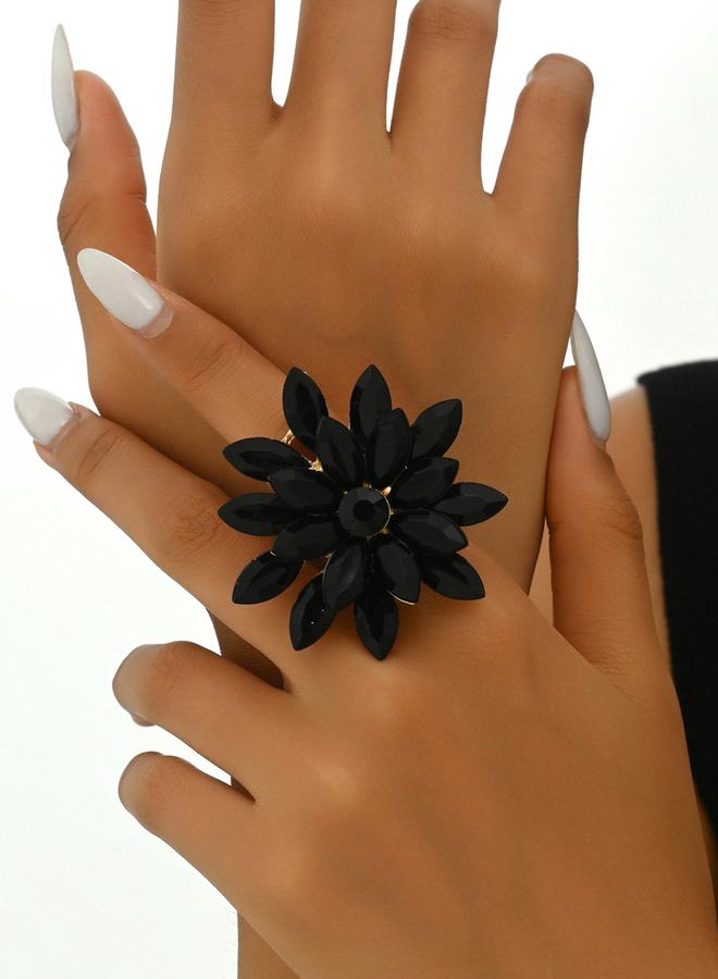 Take Two Black Flower Statement Ring - Image 4
