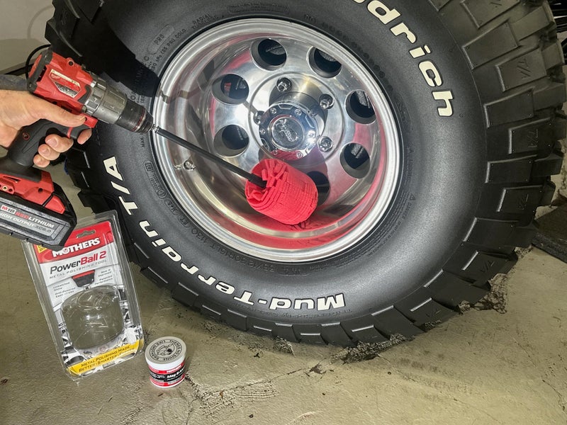 Mothers PowerBall 2, Polishing Tool with 10” Quick Swap Bit – Drill-Powered, Polishes Deep-Dish Wheels & Tight Areas with Ease, Delivers Fast & Unmatched Shine (05143) - Image 2