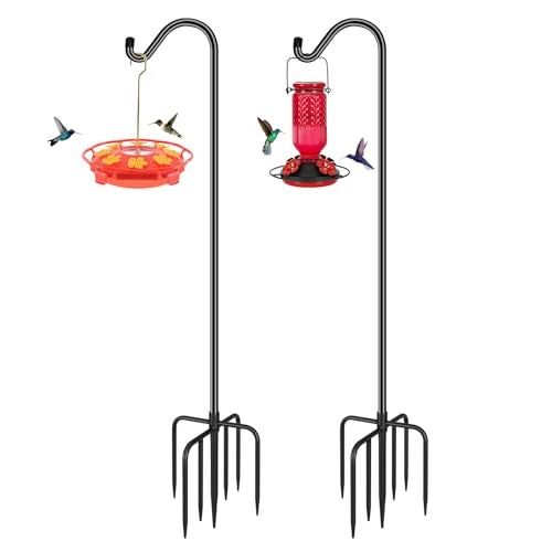 FEED GARDEN خطافات الراعي من FEED GARDEN لعمود مغذي الطيور في الهواء الطلق 76 بوصة قابلة للتعديل ثقيلة التحمل لشنق سلال النباتات، الأضواء الشمسية، ديكور الزفاف، الفوانيس، سوداء (عبوة 2)  - Image 1