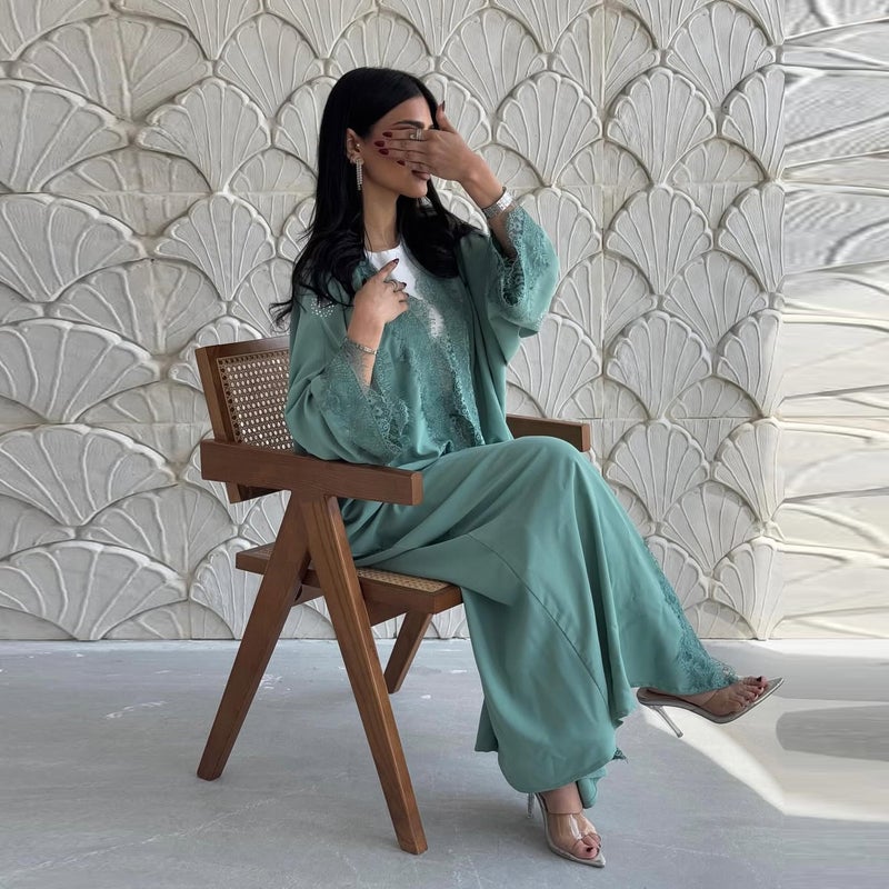 Women's Long Modest Kaftan Dress with Lace Patchwork - Image 4