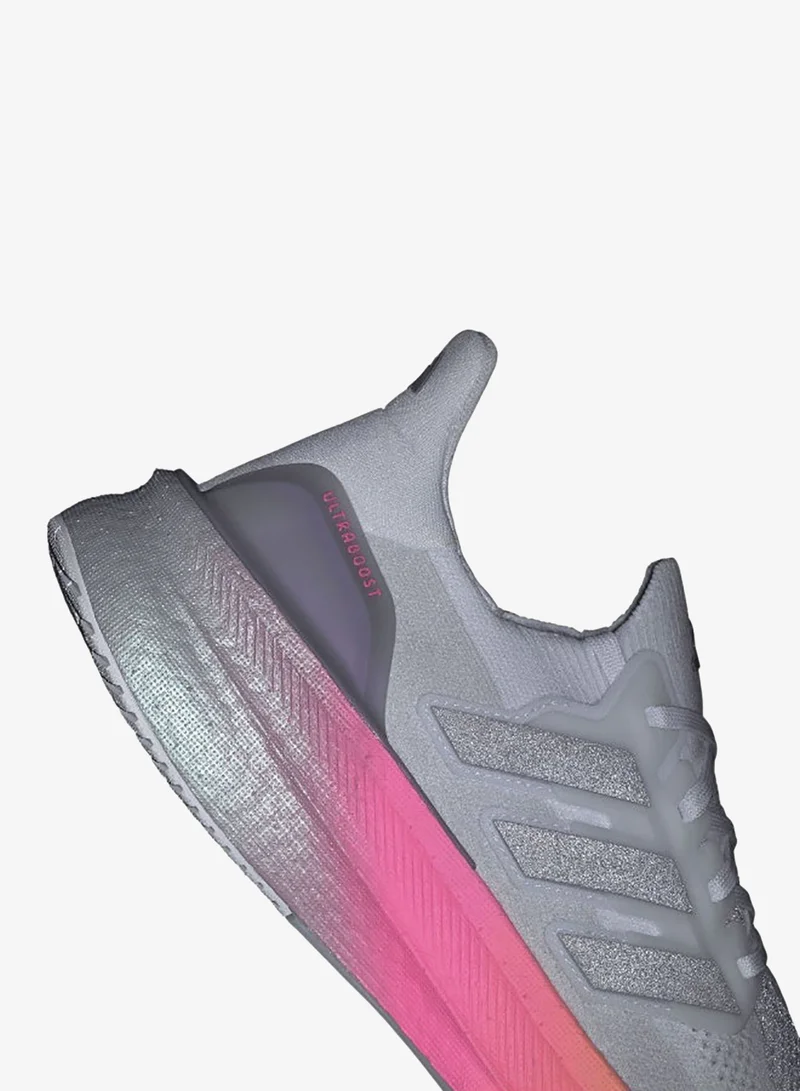 adidas أديداس الترا بوست 5 للرجال - أبيض