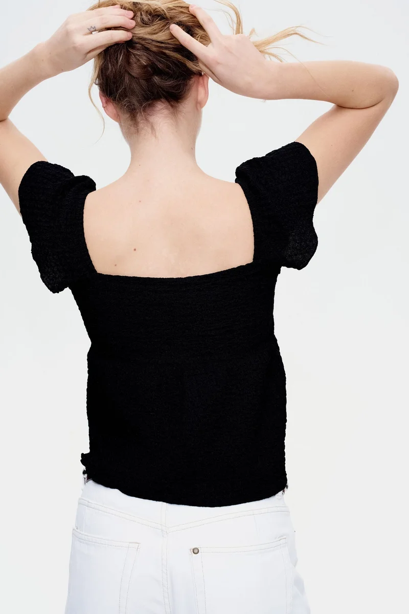 H&M Crinkled flutter-sleeved top