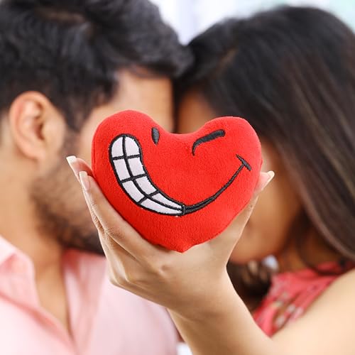 Oye Happy - Heart Cushion Toy with Voice Recording - Best Gift for BF/GF/Husband/Wife/Fiance on Birthday/Anniversary/Valentines Day - Image 2