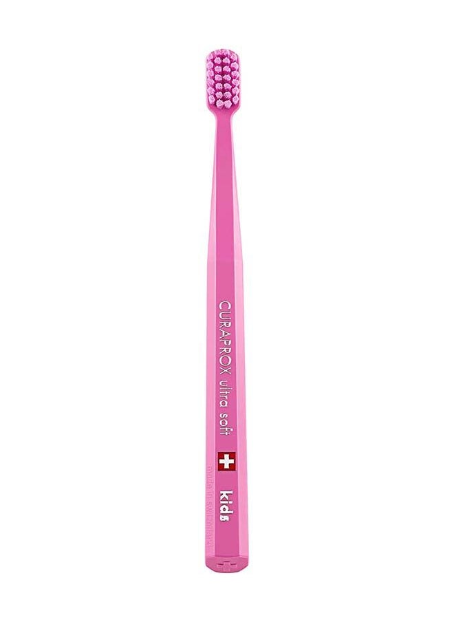 CURAPROX Ultra Soft Kids Toothbrush. Soft Toothbrush for children with 5500 CUREN® Bristles - Curaprox Manual Toothbrush Multicolor 