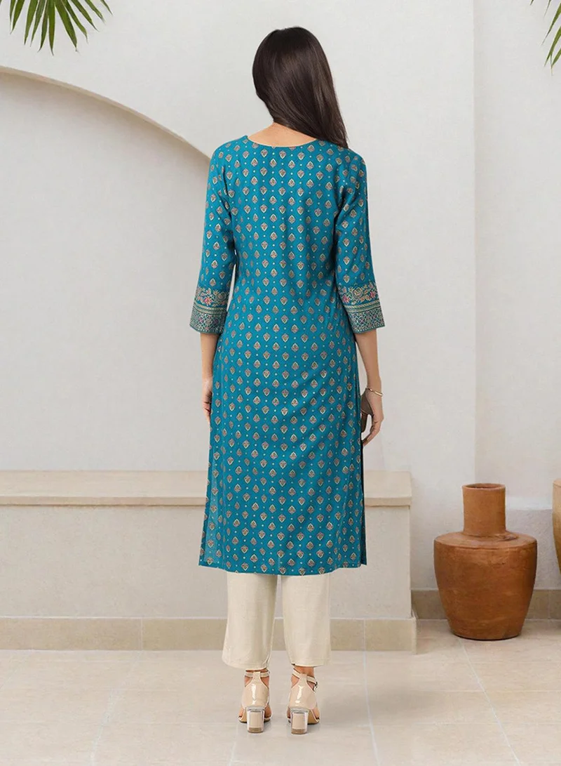 آي شين Regular Fit Embellished Pattern Round Neck Three Quarter Sleeve Teal Colour Knitted Rayon Kurtas For
