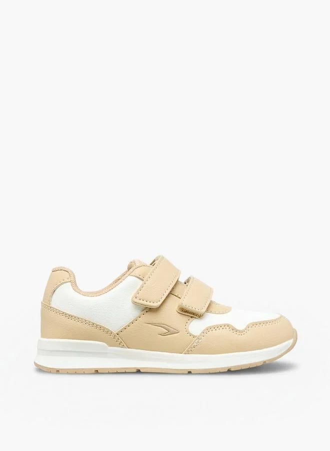 Dash Sports Shoes with Hook & Loop Closure