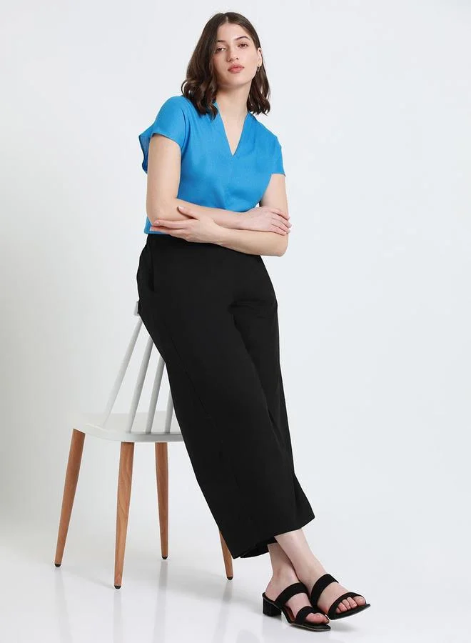 Dennis Lingo Dennis Lingo Solid V-Neck Short Sleeve Casual Top
