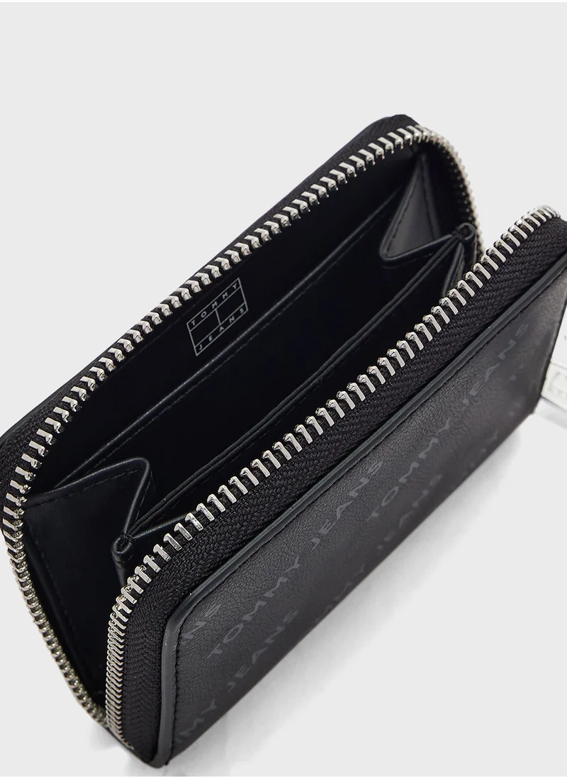 TOMMY JEANS Long Around Zip Wallets