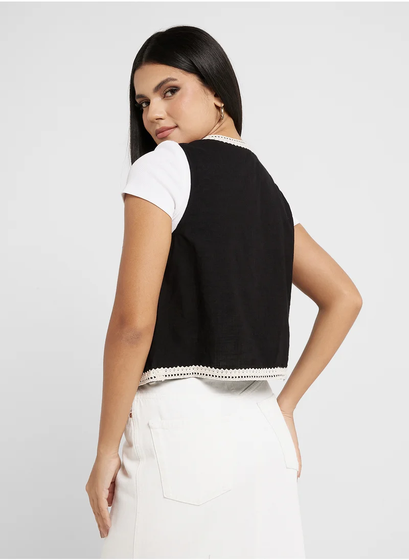 VERO MODA Embroiderd Lace Detail Vest