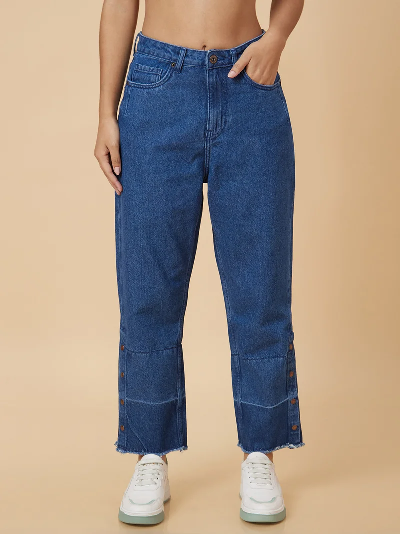 جلو باص جينز قطن نسائي بقصة بوي فريند