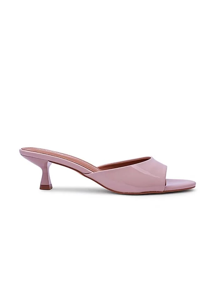 Elegant heel slippers designed for a chic look.
