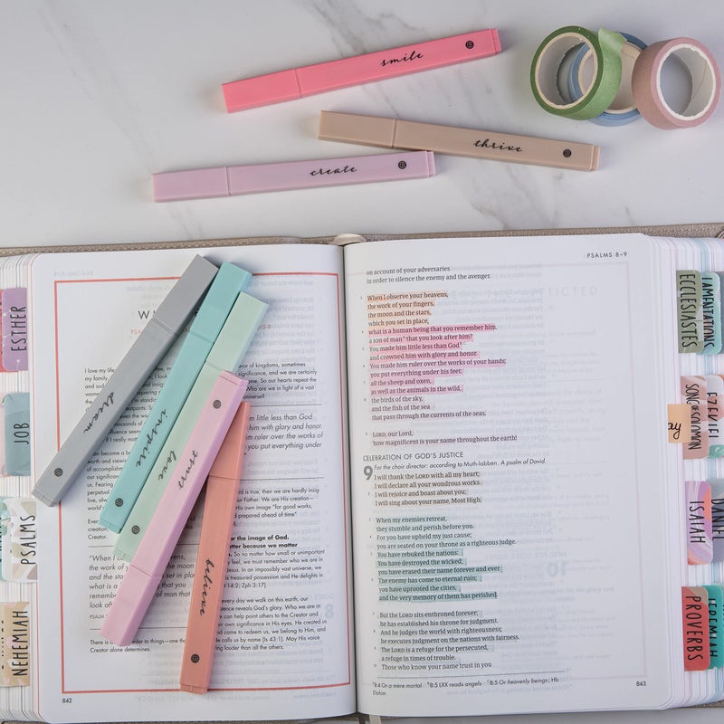 DIVERSEBEE Bible Highlighters with Soft Chisel Tip, 8 Pack Assorted Colors Pens No Bleed, Quick Dry, Cute Aesthetic Markers, Bible Study Journaling Supplies and Accessories (Boho) - Image 3