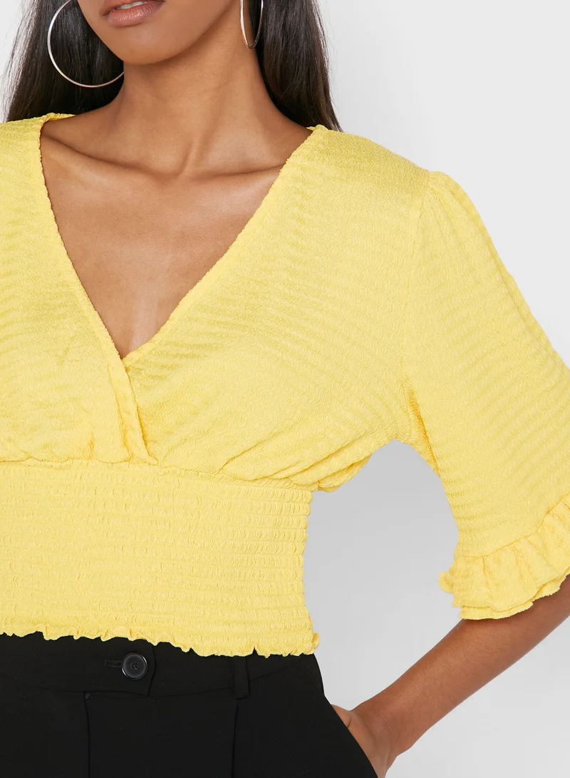 Jacqueline de Yong Frill Sleeve Shirred Waist Top