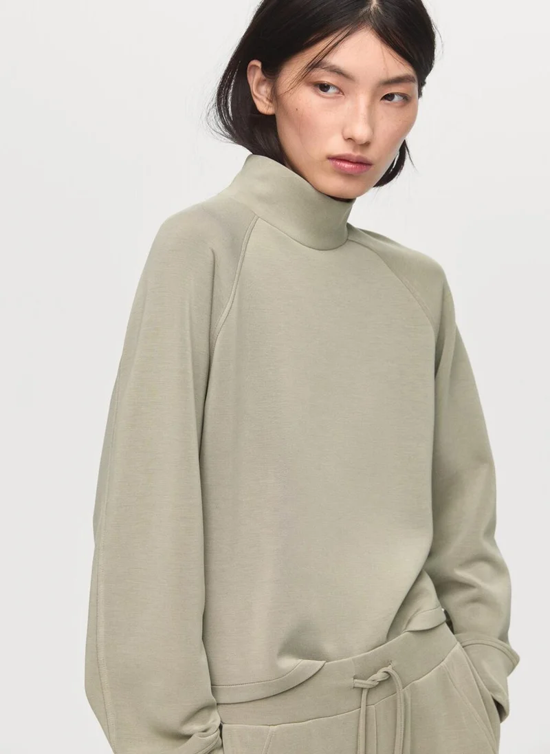 MANGO High collar sweatshirt