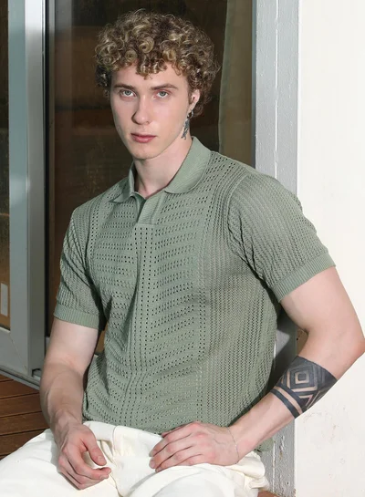 Campus Sutra Men's Green Textured Polo Shirt