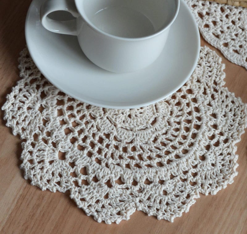 SouthMage 10 Hand Crochet Round Lace Doilies Lot French Country Table Coasters - Image 4