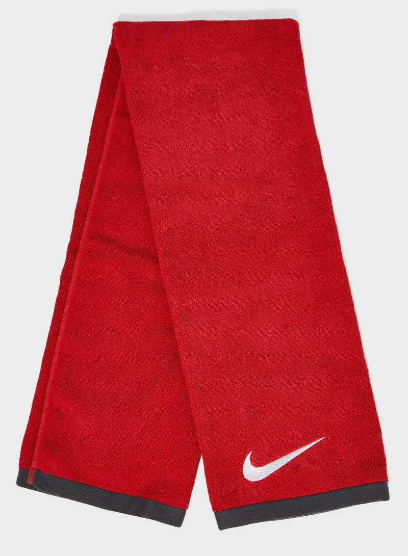 Nike Fundamental Towel