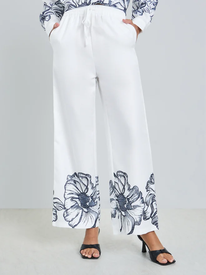 Styli Styli White Floral Print Straight Leg Pants