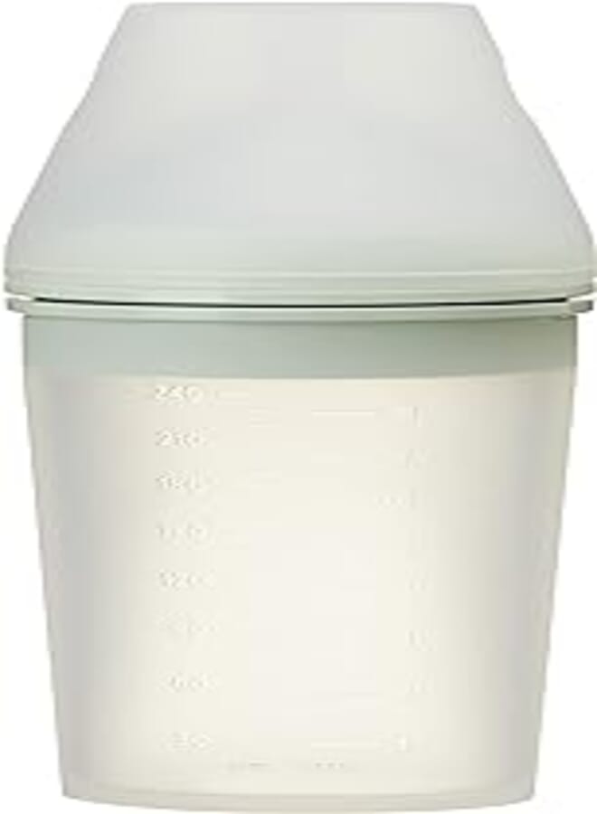 BORRN Borrn Silicone Baby Feeding Bottle, 240 ml - Green