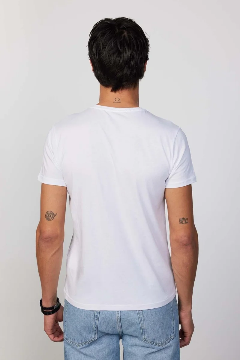 تودورس Men's Slim Fit Narrow Cut 100% Cotton Soft Textured Printed White Crew Neck T-Shirt