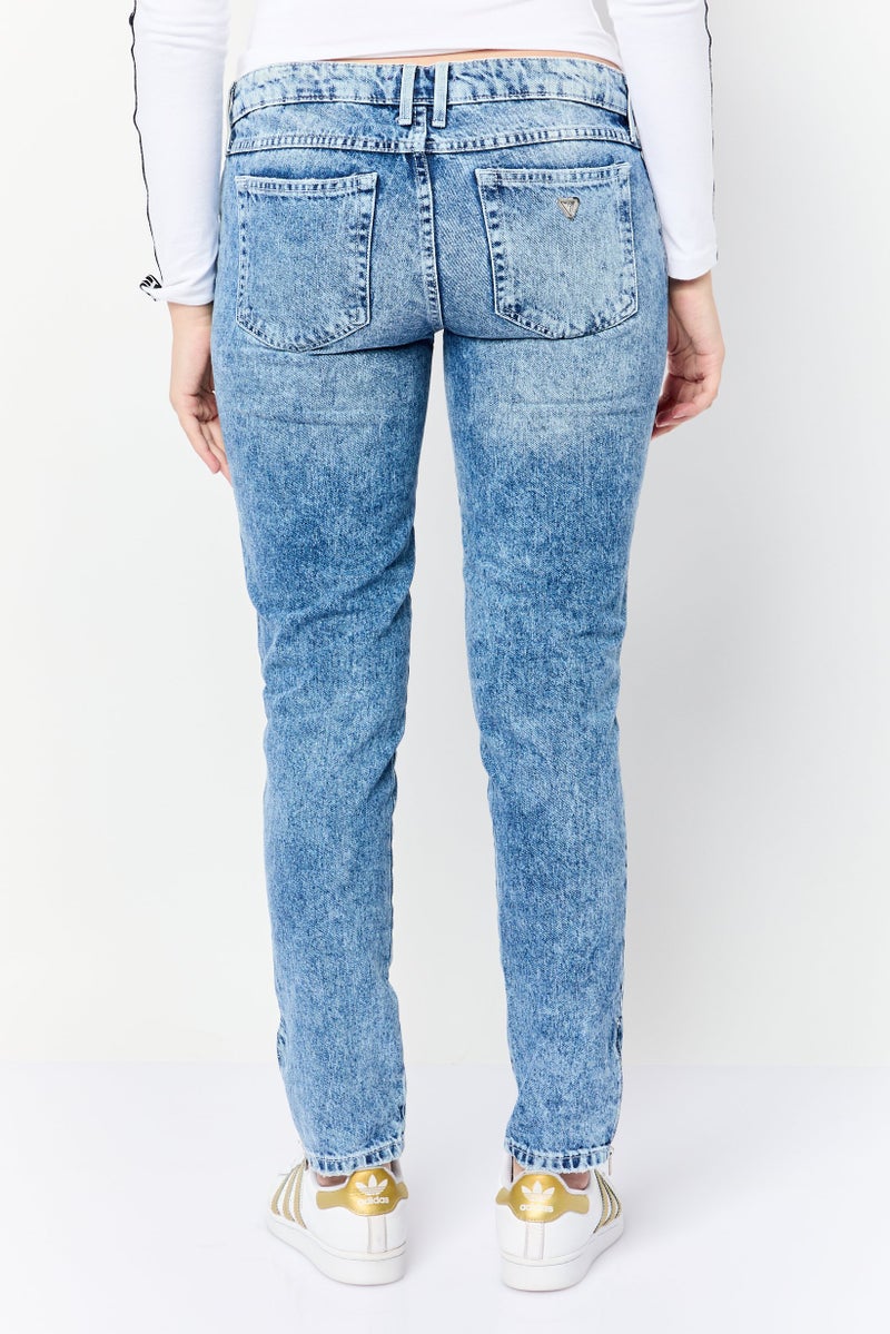 GUESS Women Regular Fit Ripped Non Stretchable Denim Jeans, Blue - Image 4