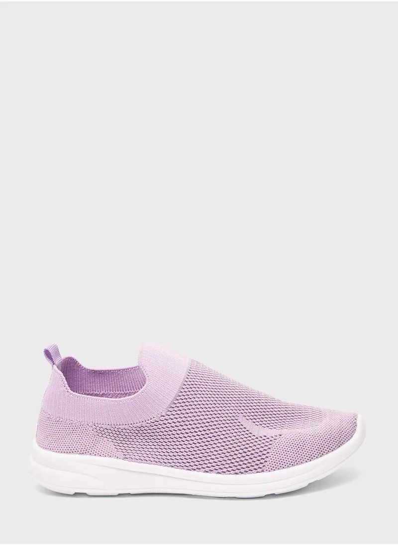 Oaklan by Shoexpress Youth Low Top Slip On Sneakers