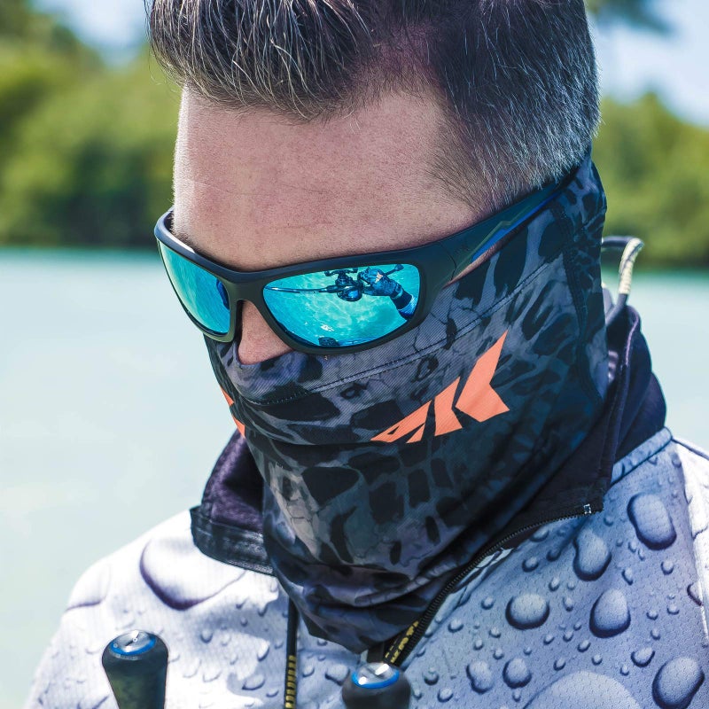 KastKing Sol Armis Neck Gaiter - UPF 50 Face Mask - UV Sun Protection Gaiter Sun Mask for Men & Women, Fishing, Hiking, Kayaking Mask, Prym1 Camo,Blackout,19x9.5 Inches - Image 4
