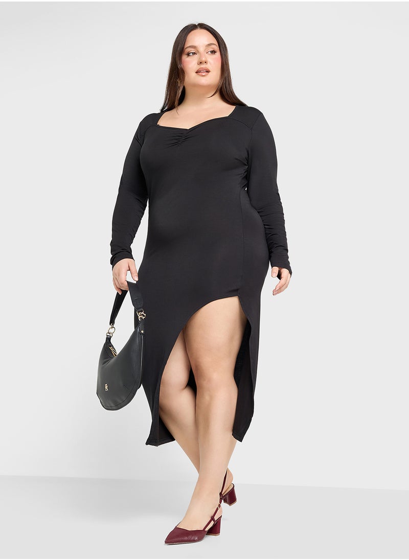 Ginger Plus - Sweetheart Neck Bodycon Midi Dress With Side Slit - Image 1