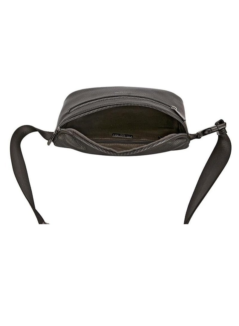 David Jones womens fanny pack bag in model CM68451 David Jones Waiste And Shoulder Sport Style Fanny Pack Color Black - Image 2