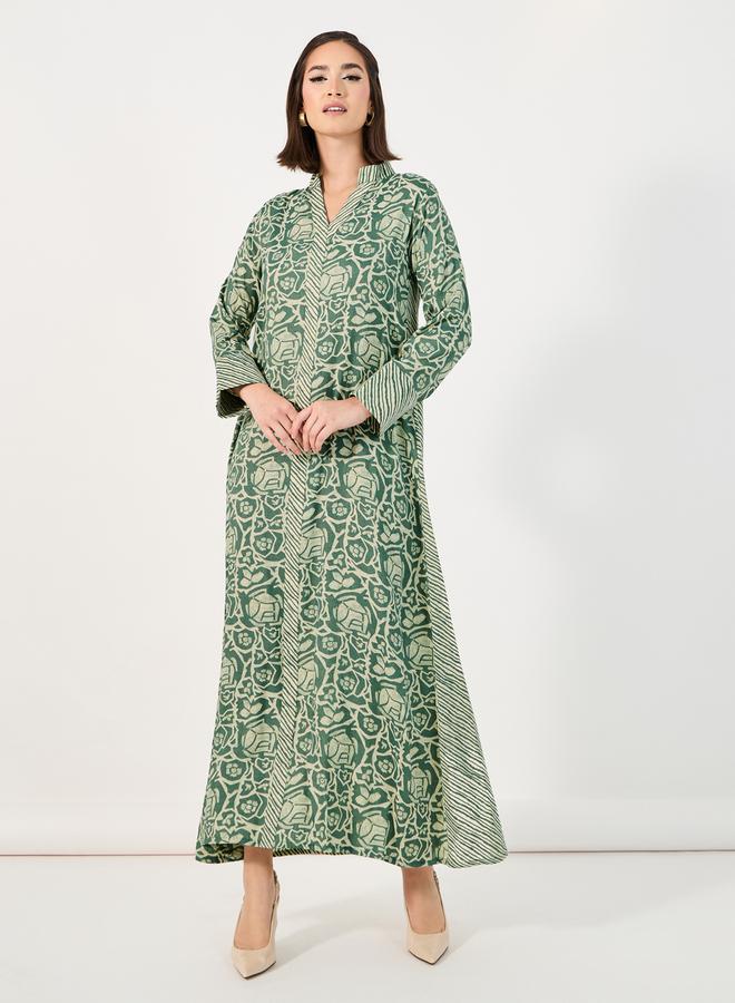 ستايلي جلابية بياقة واقفة وطبعة كاملة بتصميم - - Image 1