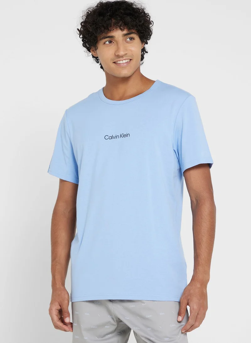 CALVIN KLEIN Crew Neck T-Shirt & Shorts Set