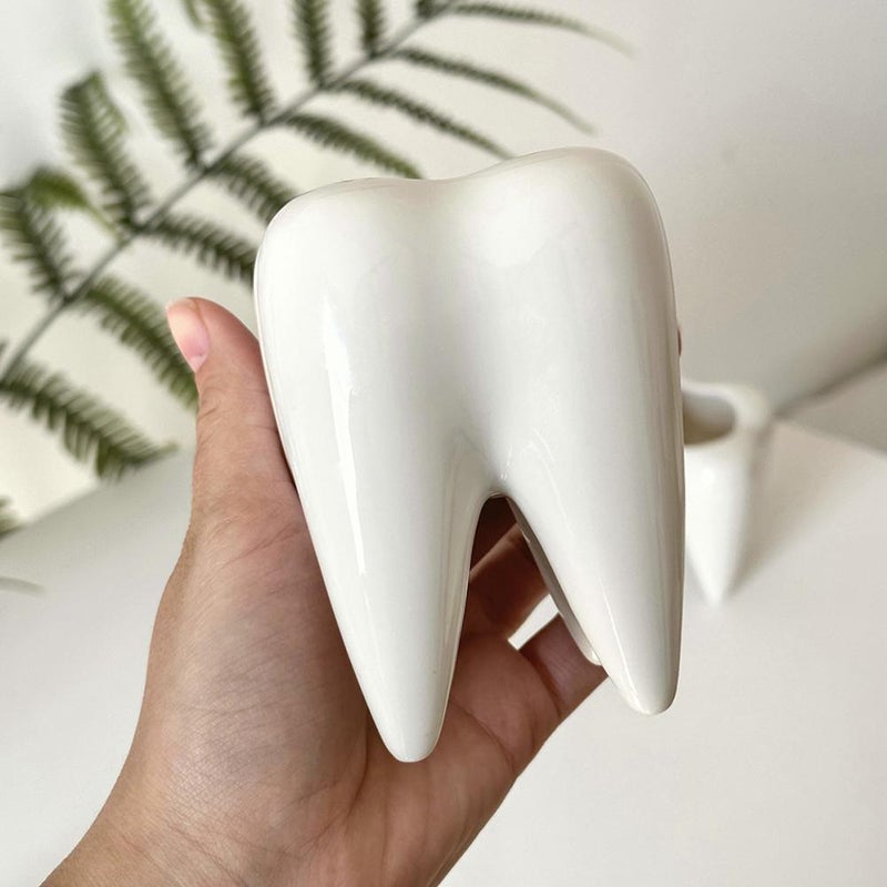 Toothbrush holder storage bucket, personalized decorative toothbrush pen holder, creative birthday gift ornament for desktop office desk - Image 3