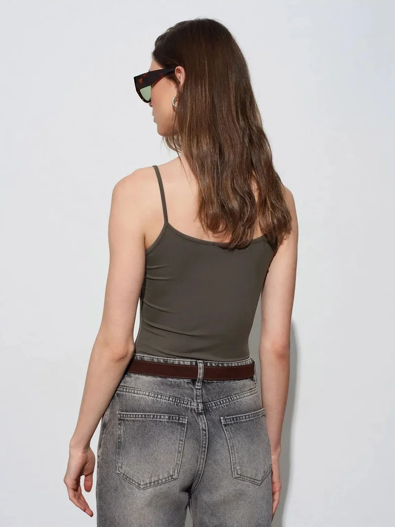 ديلفين Dilvin Slim Fit Sleeveless Cami Blouse