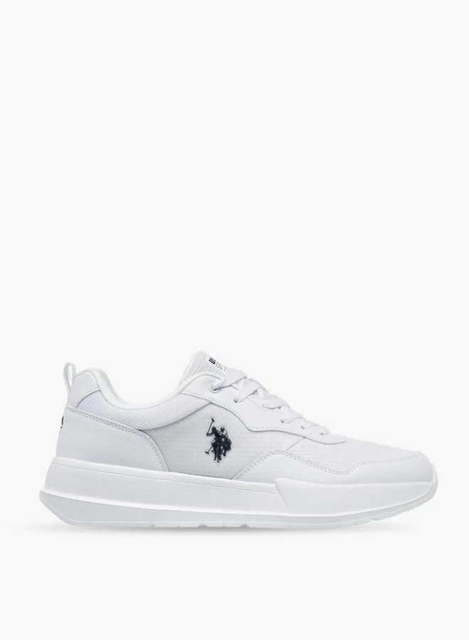 Menâs White Athletic Sneakers â Classic Sport Trainers