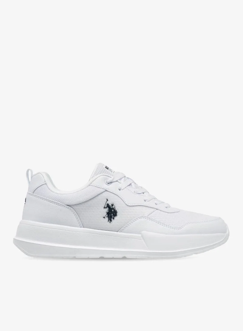 Menâs White Athletic Sneakers â Classic Sport Trainers