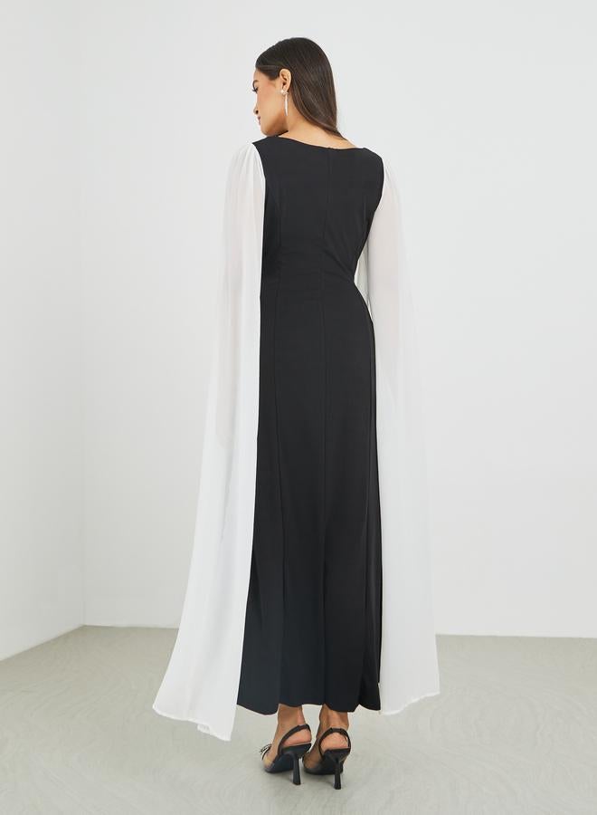 Styli Color Block Cape Sleeve Bodycon Maxi Dress - Image 5