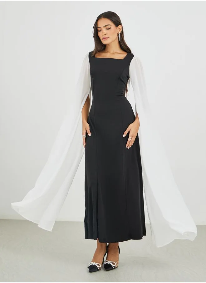 Styli Styli Color Block Cape Sleeve Bodycon Maxi Dress