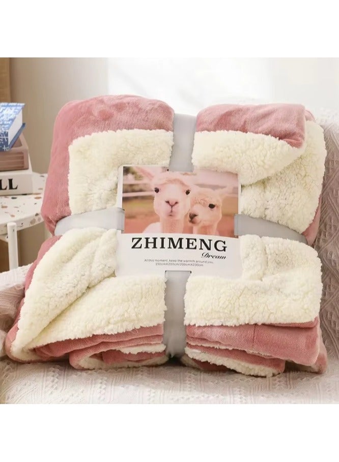 بطانيه ناعمه/ غطاء سرير /مصنوعه من صوف الاغنام