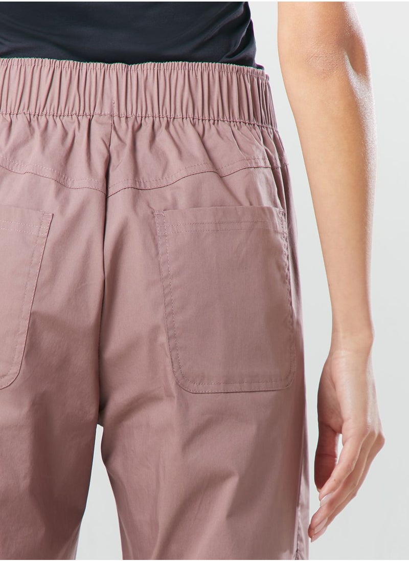 Nike - Nsw Essential Woven High Rise Open Hem Pants - Image 1