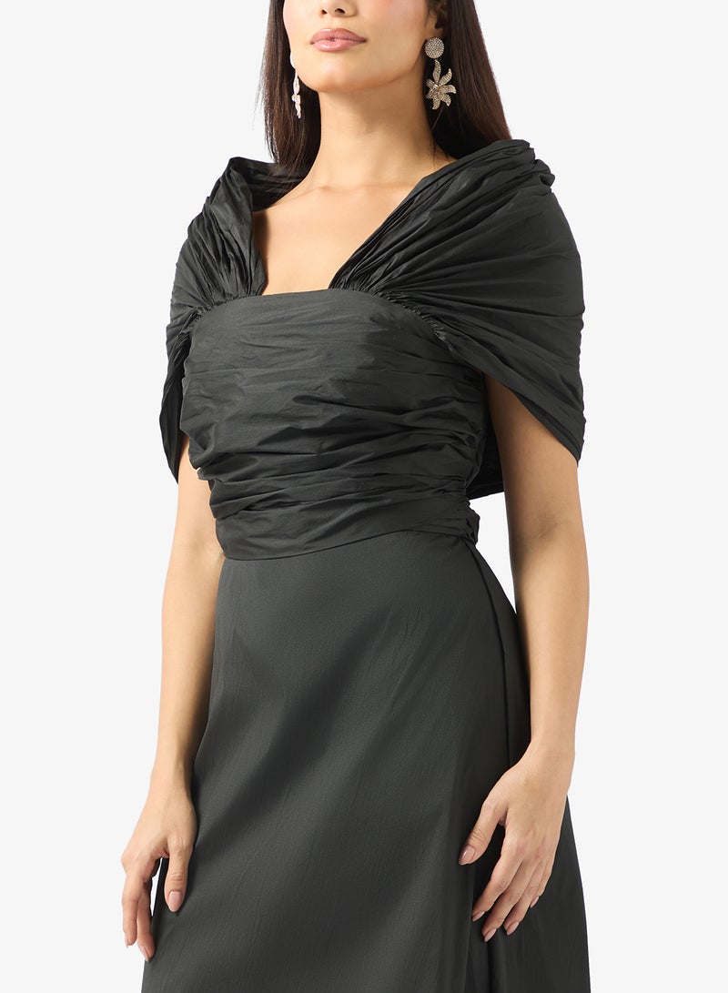 Namshi x Off-Shoulder Evening Dress - Image 3