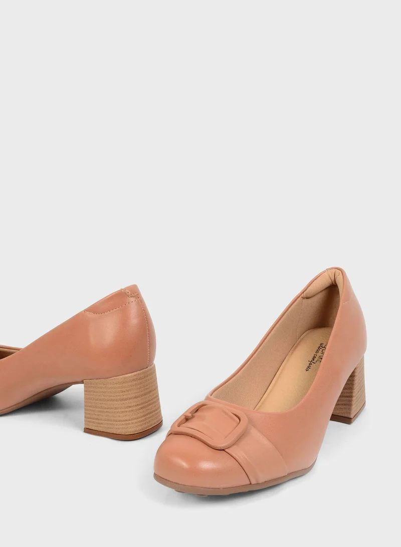 مودار Negrinn Mid Heel Pumps